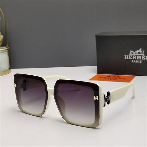 lunette de soleil femme hermes|The official Hermes online store .